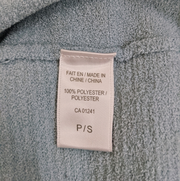 Pale blue slitted shoulders S long sleeves - Picture 5 of 6